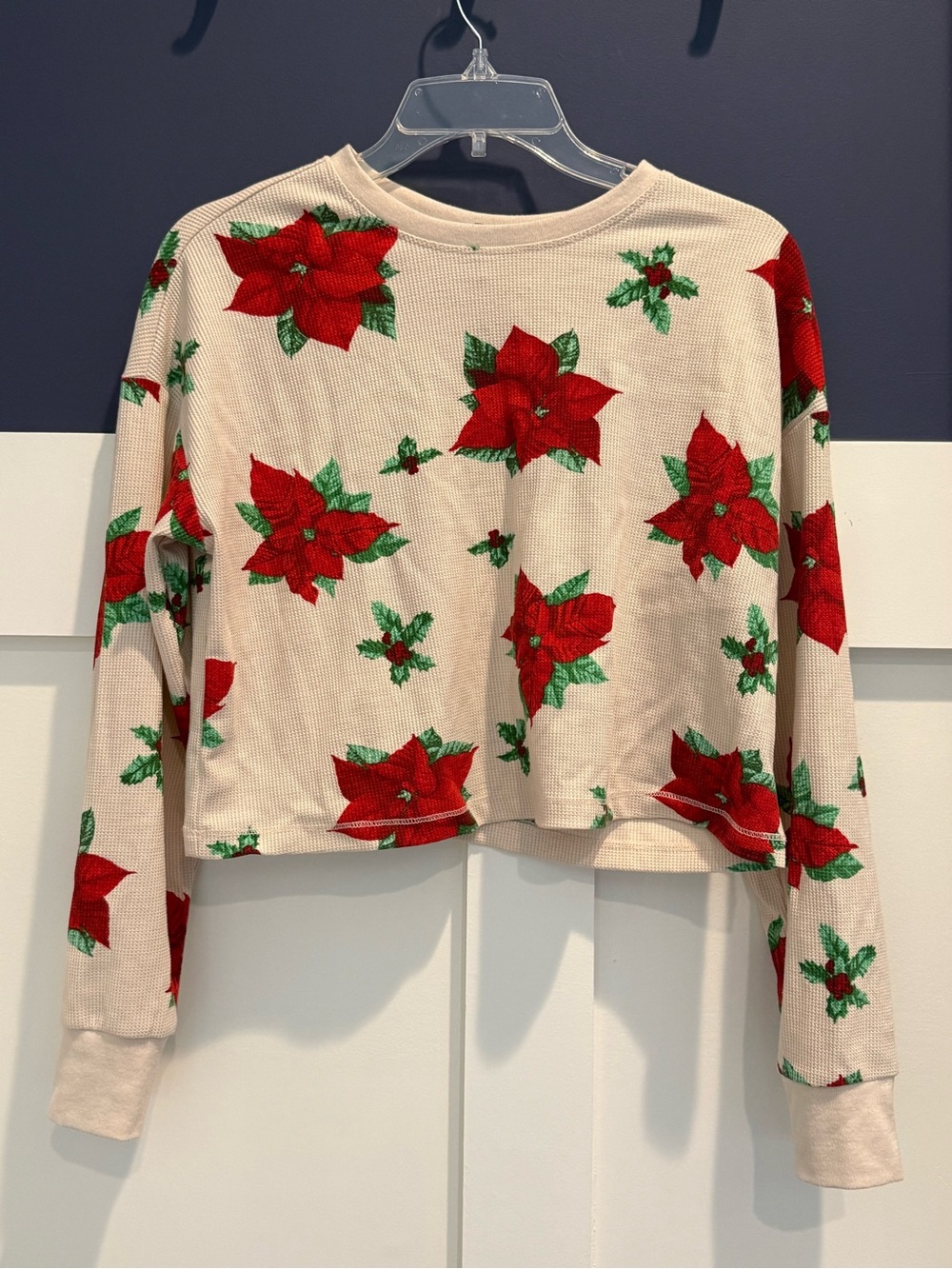 Forever 21 Cream Holiday Waffle Knit Top with Poinsettia Size S